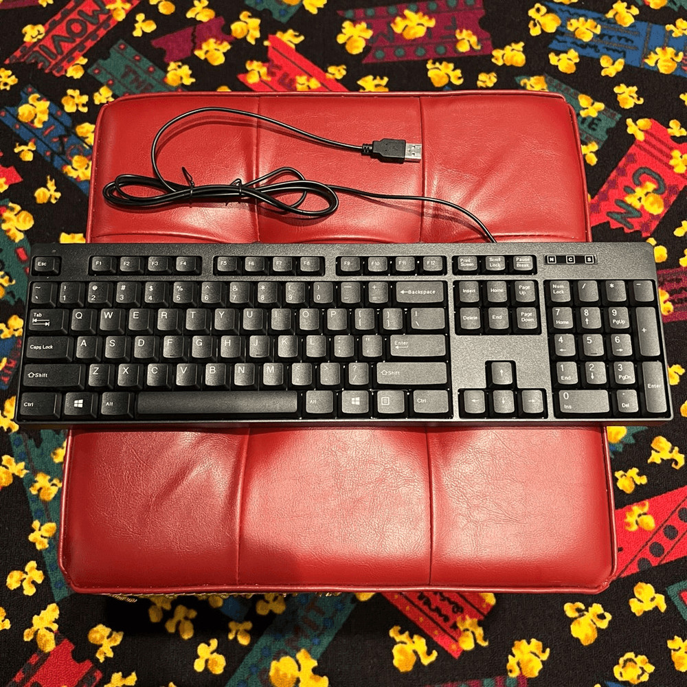 Standard USB Black Wired Keyboard Model DK-3318B