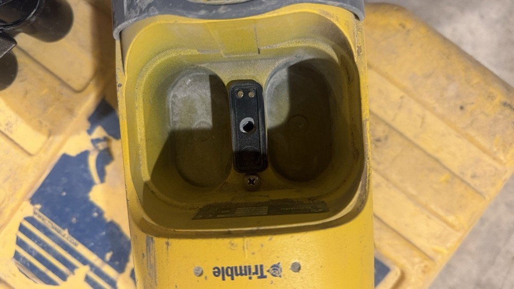 Trimble Spectra Precision DG711 Pipe Laser