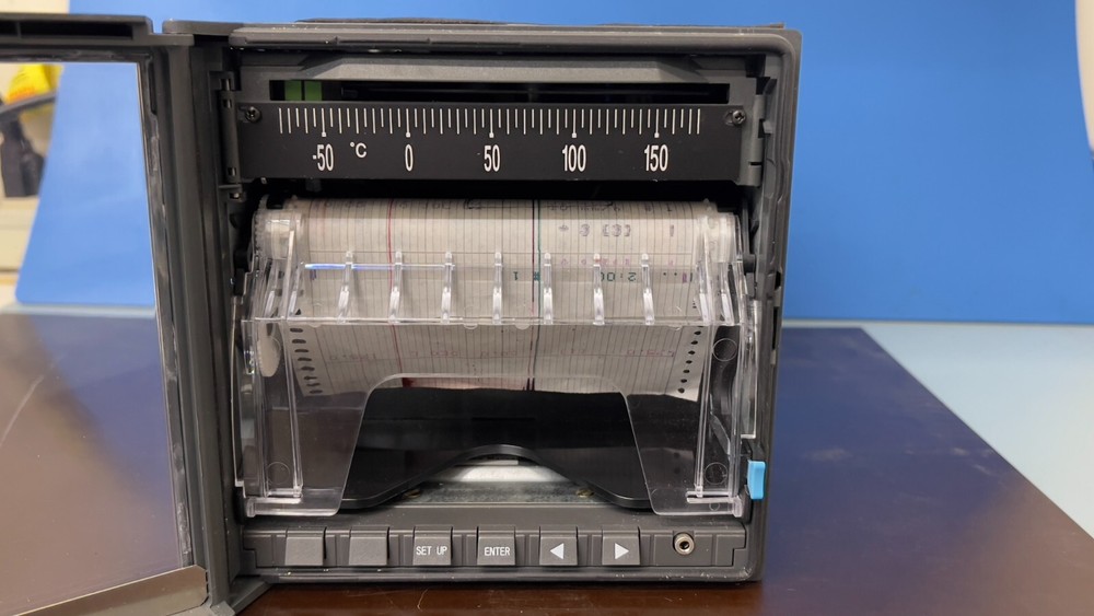 Honeywell DPR100 Chart Recorder