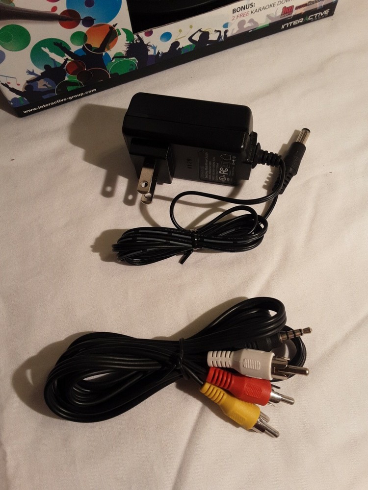 Interactive Group Showtime Karaoke Player Compatible with iPhone and iPod Touch