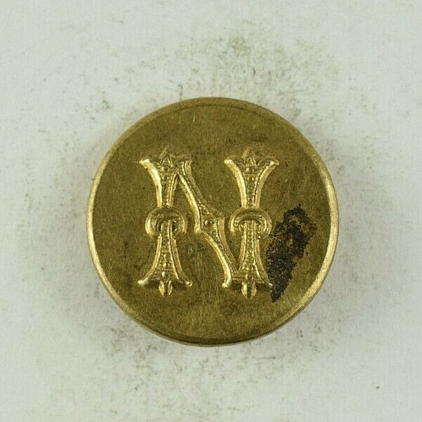 Vintage Letter N Seal Crest Button Original E8CT