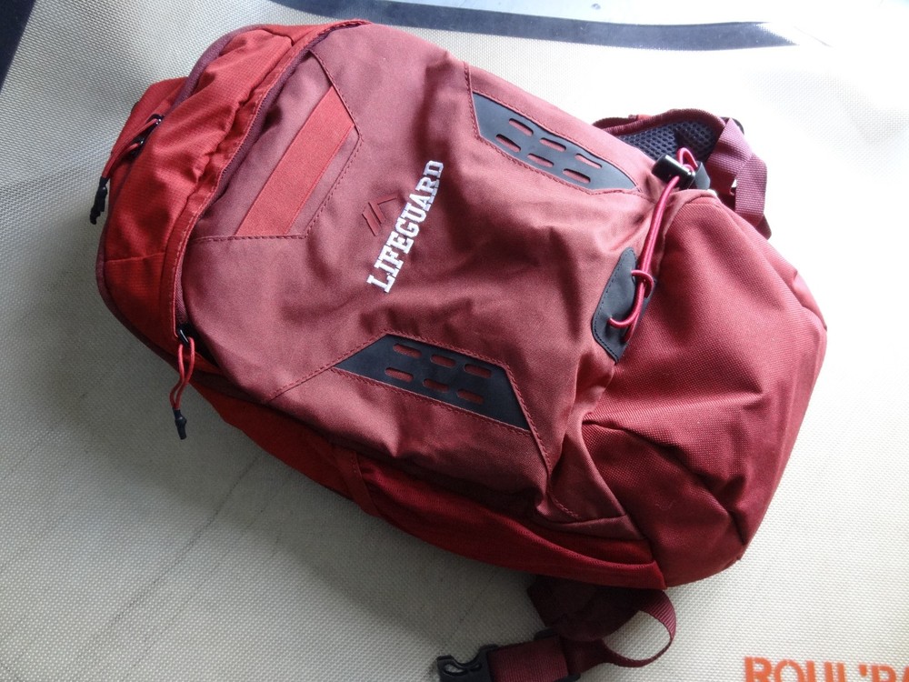Quest Hydration Backpack 2L -Red Maroon -"LIFEGUARD"