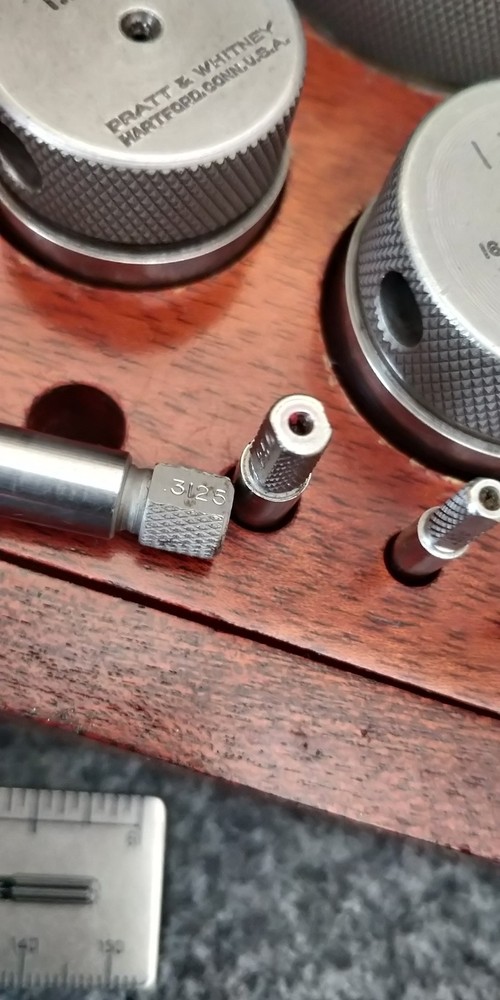 PRATT & WHITNEY Round Plug Gage Block set MASTER SET