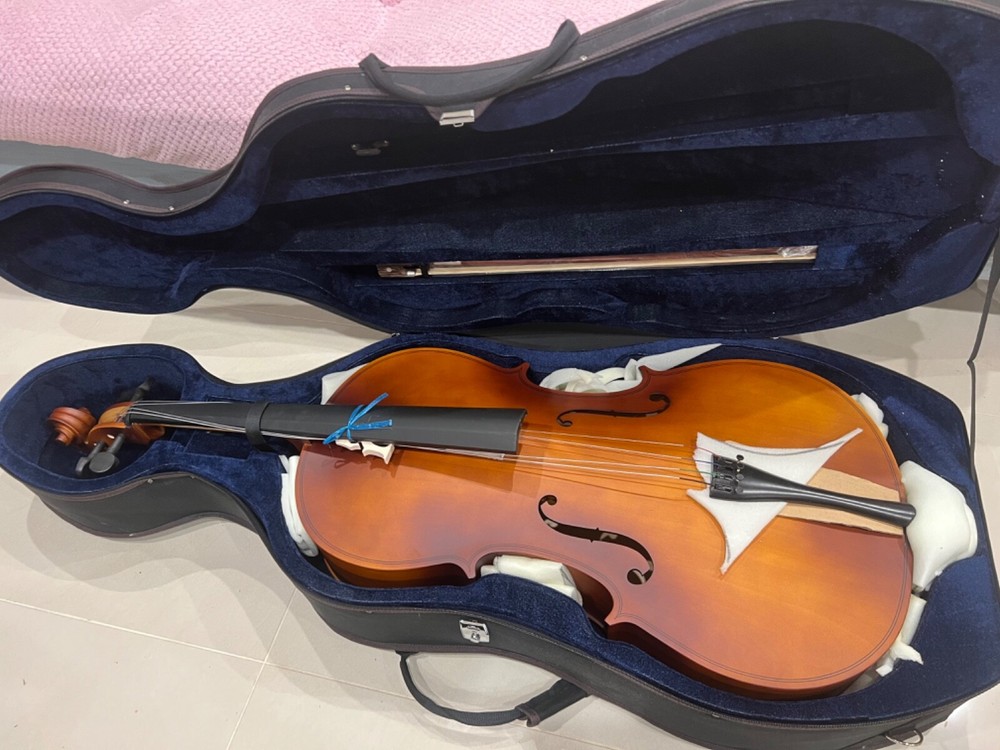 cello full size • FREE case • FREE bow