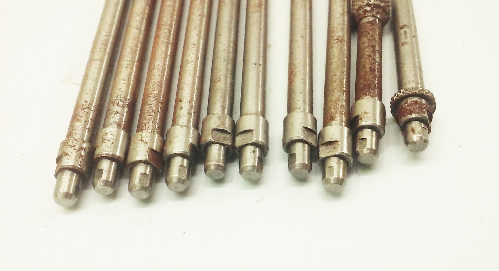 Vtg Starrett no.124 inside micrometer set in wood case 2"-12" machinist USA