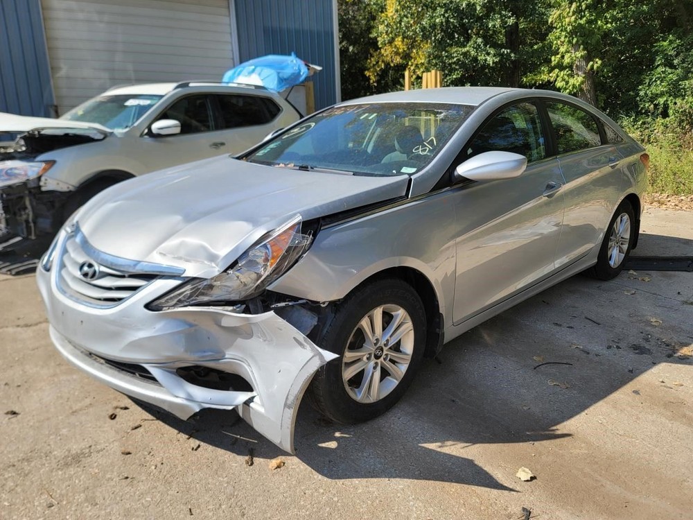 SONATA 2013 Jack 2342044