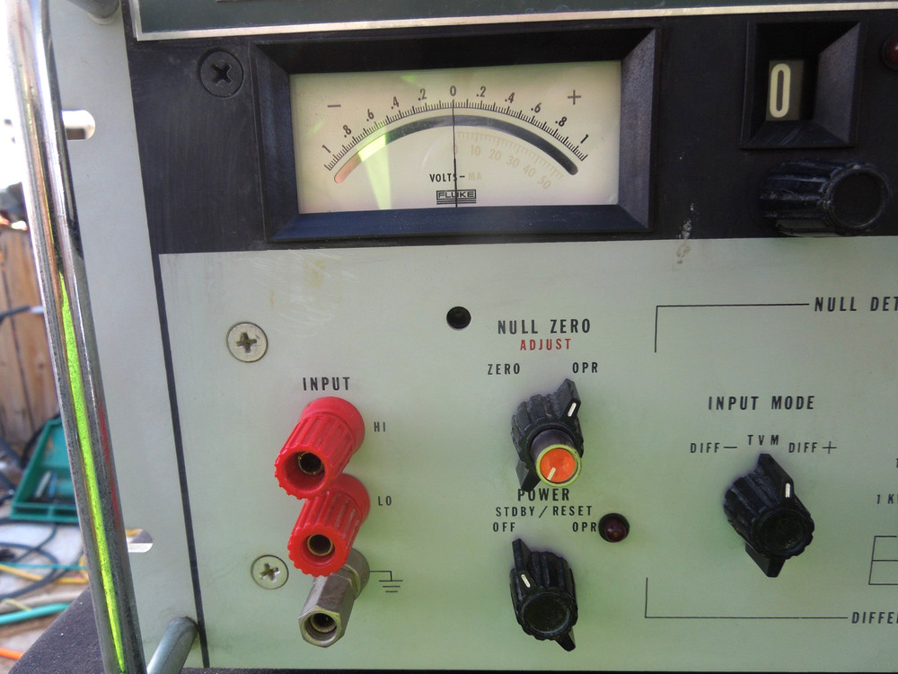 Fluke 335D DC Voltage Standard