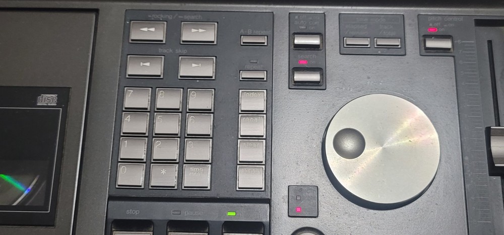 Technics SL-P1300 Top Loading CD Player Pro Broadcast Grade 1991