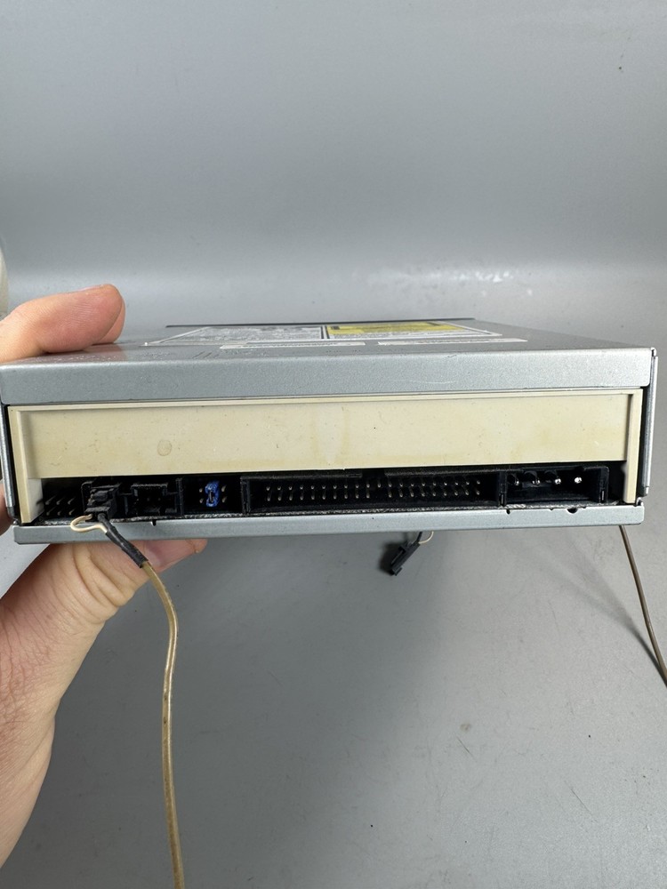 ASUS CRW‑5232AS CD‑RW Drive
