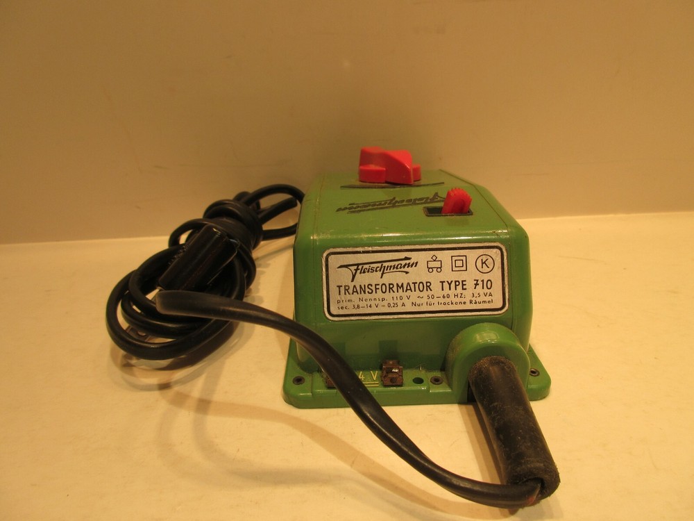 Fleischmann Transformer Type 710 14V Model Railroad Train Accessory Not Working
