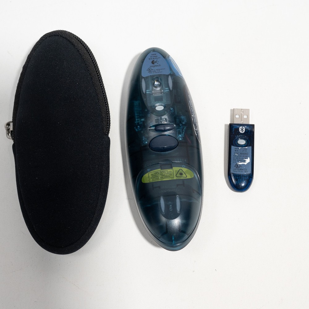 Logitech M-RU77 Presentation Laser Pointer Mouse Bluetooth w/ Receiver - Tested