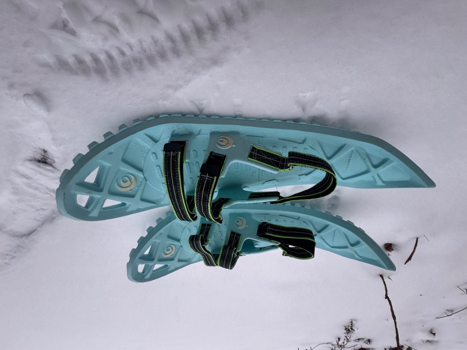 Crescent Moon Luna Unisex Ultralight EVA Foam Snowshoes. Seafoam