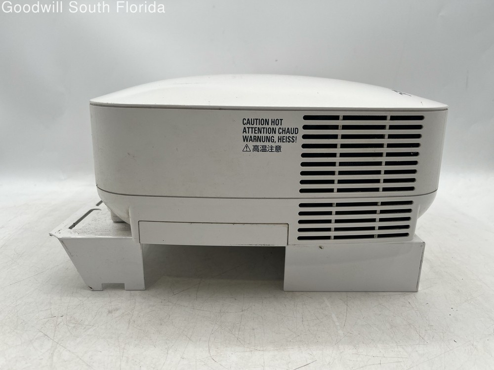 NEC VT480 White Multimedia Work Portable DLP Projector Not Tested
