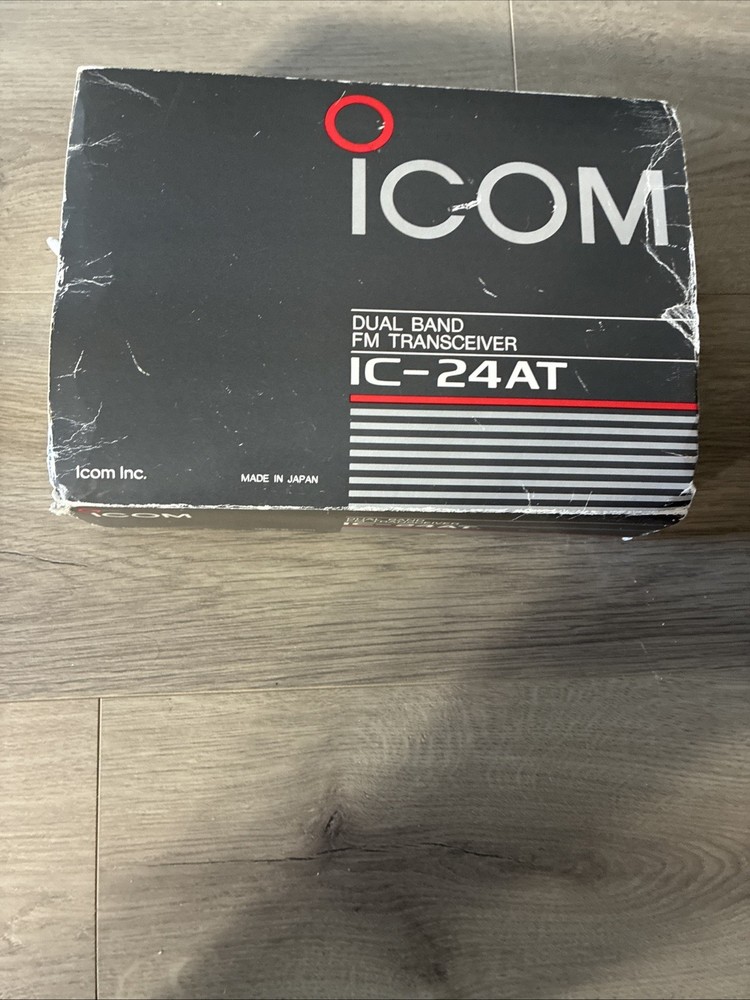 ICOM IC-24AT Handheld Transceiver