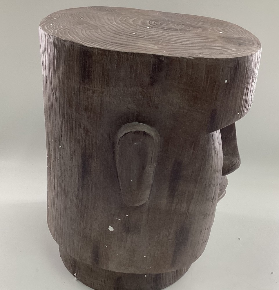 Outdoor Easter Island Side Table A2floor-c