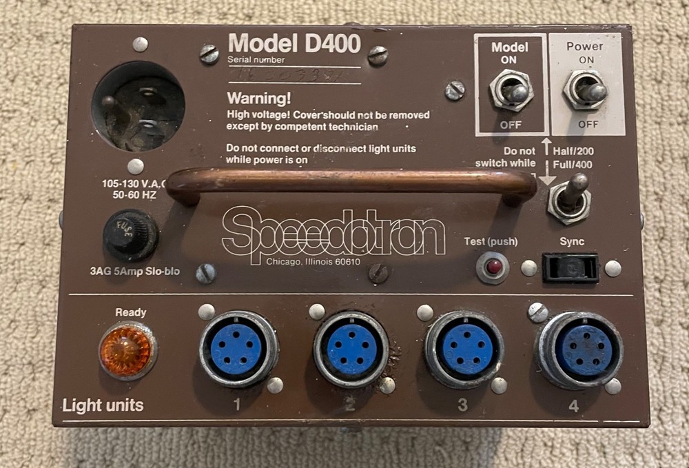 Speedotron Model D400 Photography Flash Power Supply Untested