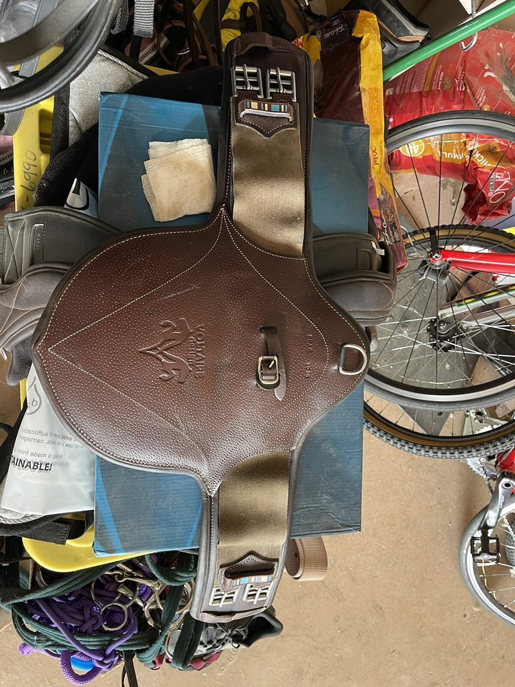 28” Voltaire Leather Stud Girth - BROWN