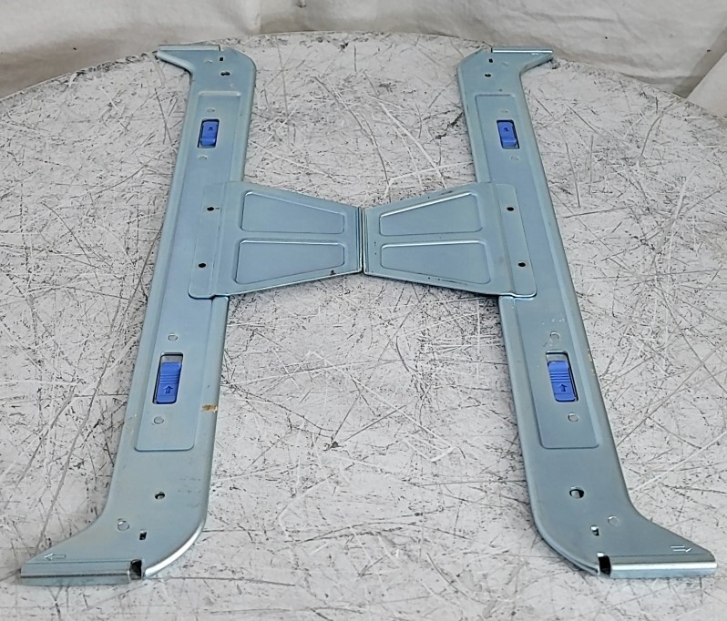 Pair Of 2* DELL 0C852H Cable Management Support Bracket