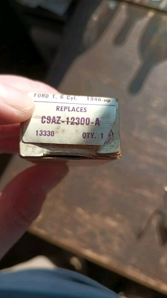 Motorcraft Ignition Condenser 13330