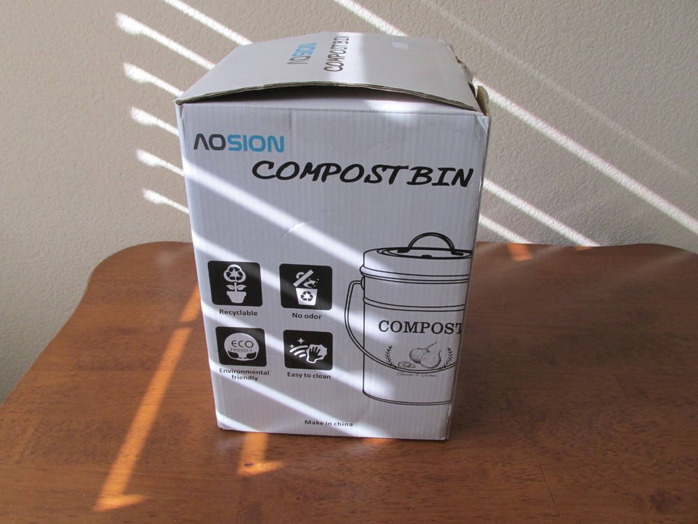 Compost Bin for Kitchen Counter - 1.0 Gallon Countertop Composter