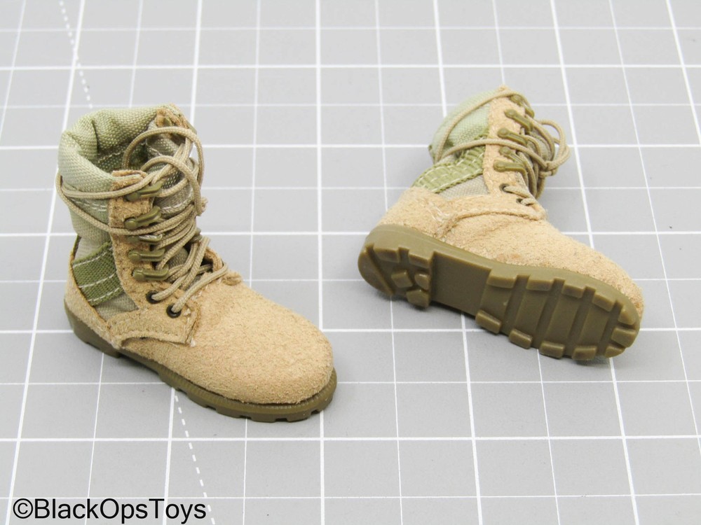 Bam 1/6 Scale Tan Combat Boots (Foot Type)