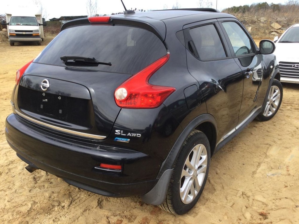 JUKE 2012 Glove Box 4965093