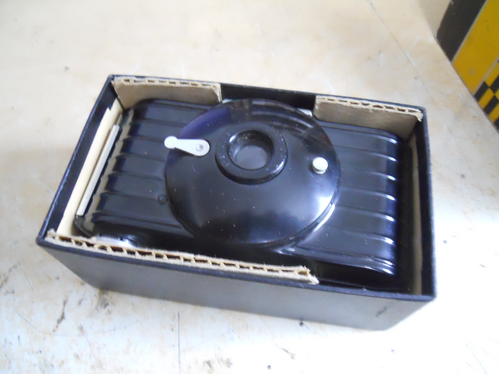 Eastman Kodak Co. ~ Bullet Camera ~ No. 139 in box