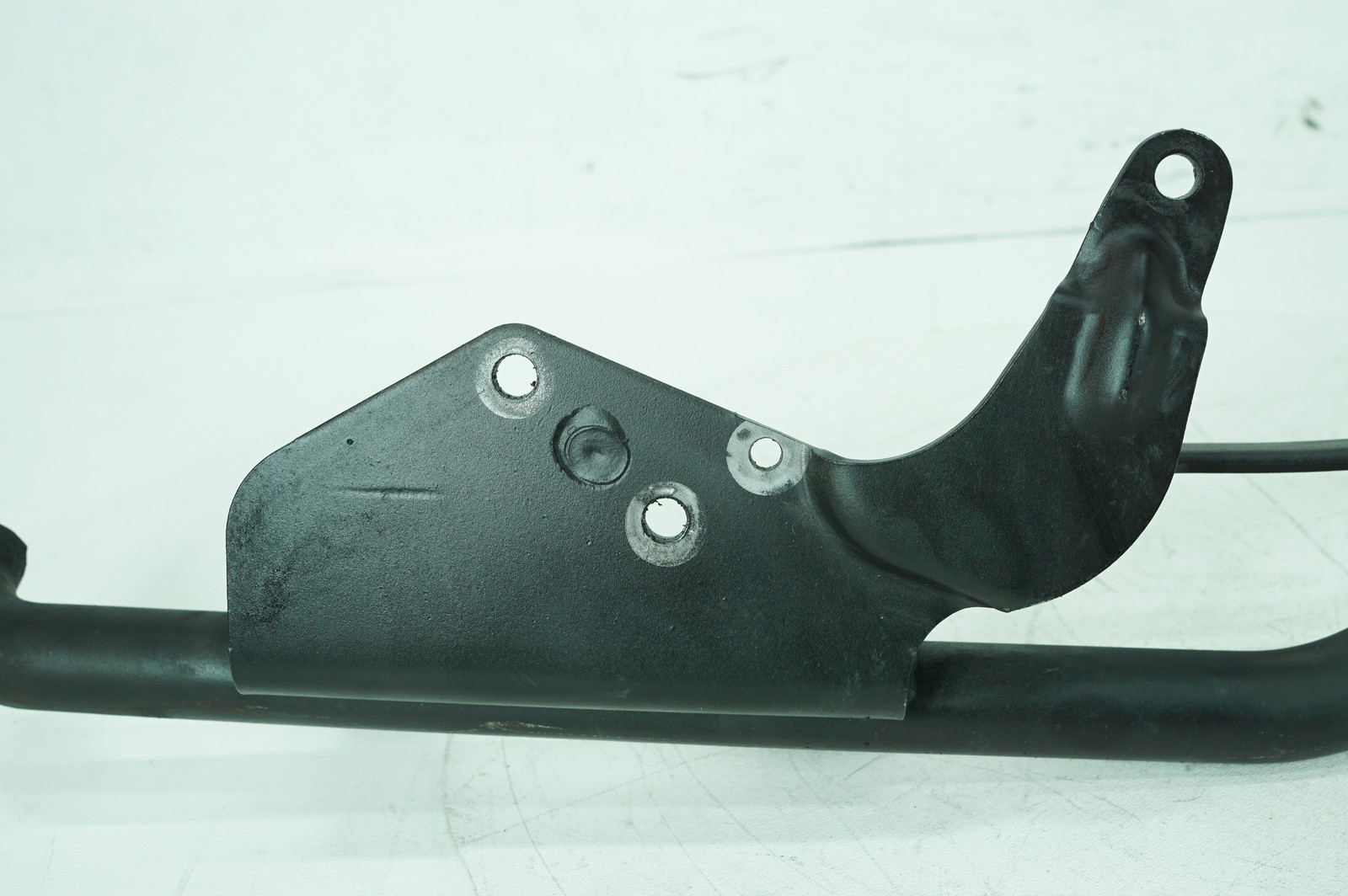 10 Harley Sportster XL883N Iron Exhaust Muffler Interconnect Bracket Support Bar