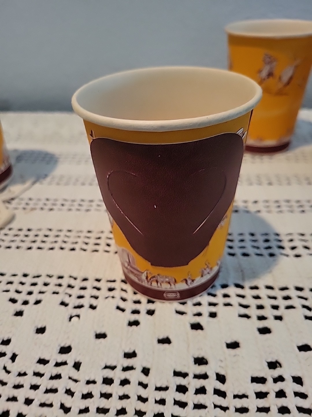 1950s Vintage 9oz Disposable Dixie Cups “Round-Up Design” - 4 Cups Handles