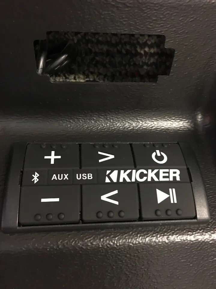 2020-2026 GMC Sierra HD Kicker Multi Pro Tailgate Sound System 19435808 OEM GM