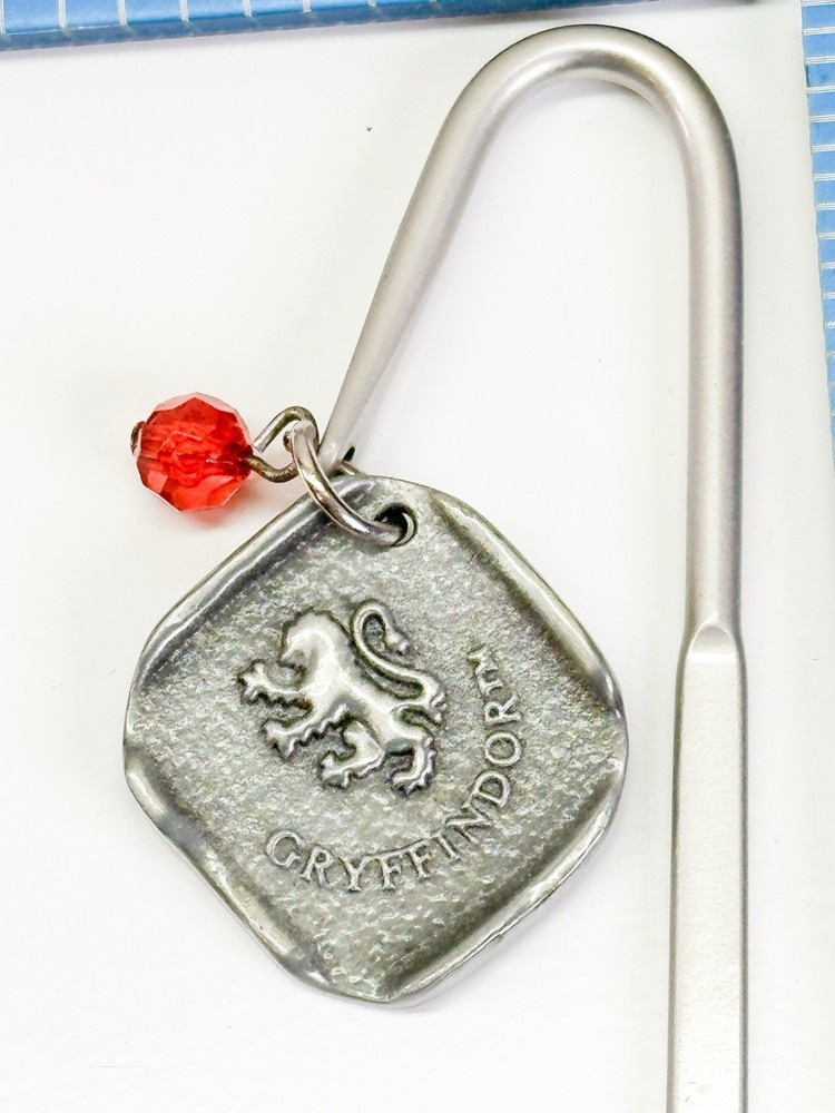 Universal Studios Harry Potter Wizarding World Scribbulus Gryffindor Bookmark