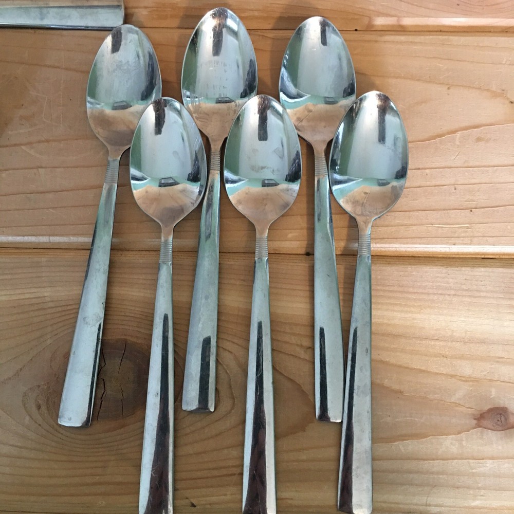 Cambridge 24 Piece Flatware Set Silverware Stainless Steel Unknown Pattern 6 Pl