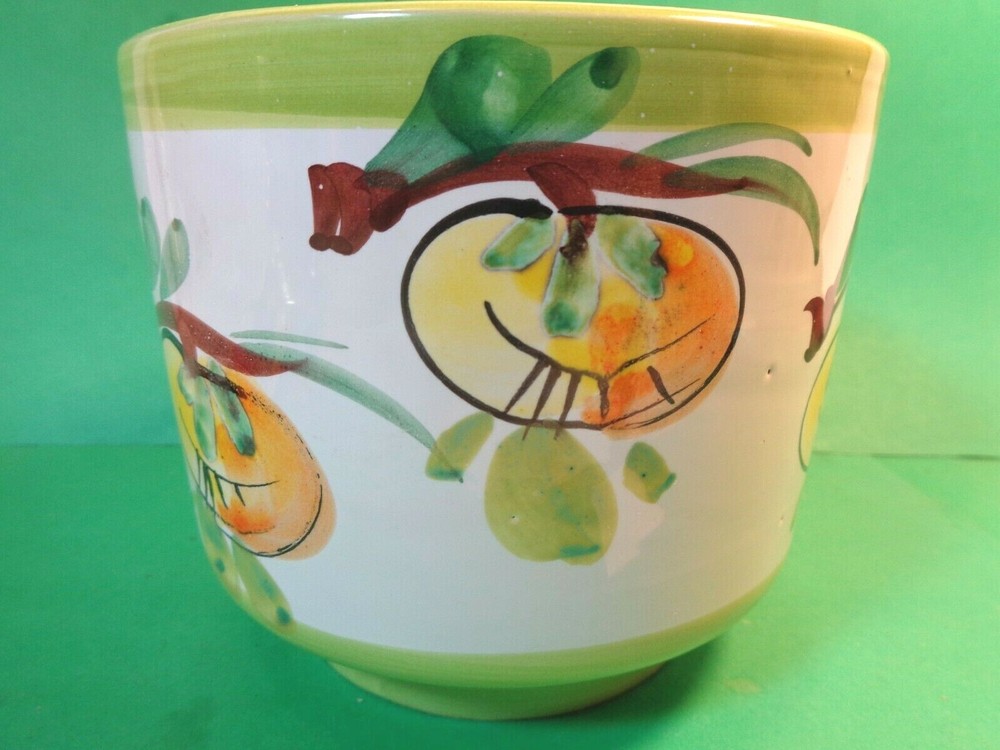Fruit Pattern 5" Pottery Vase, Italy (Used/EUC)
