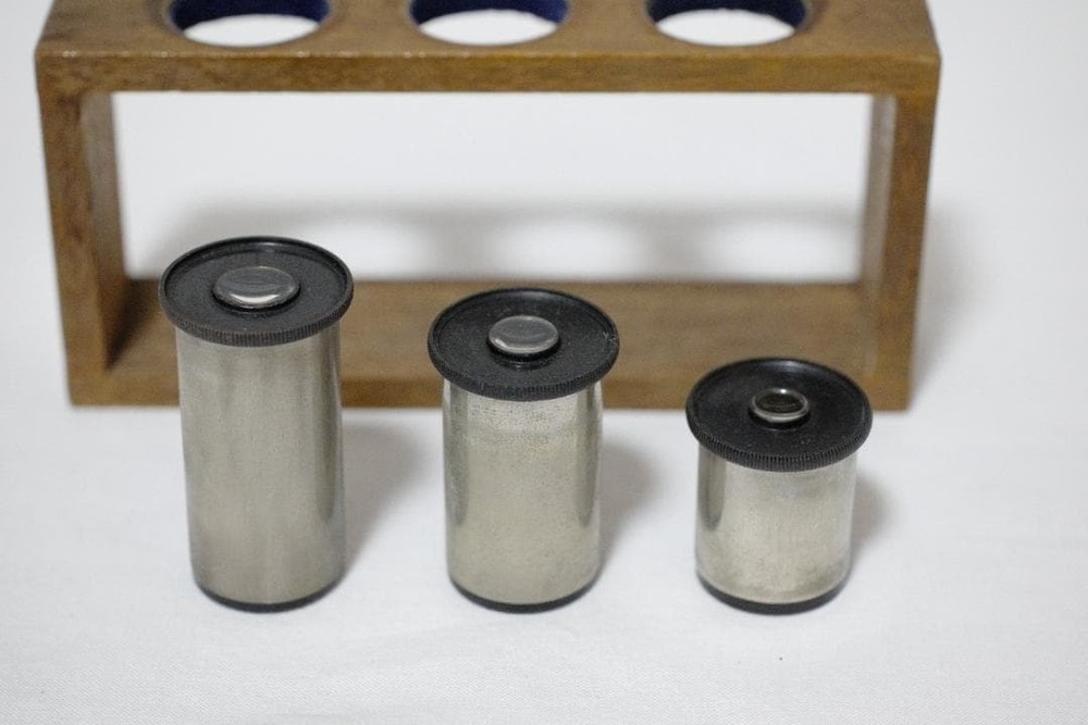 Antique Microscope Olympus “Mizuho” Microscope Height: approx. 28 cm