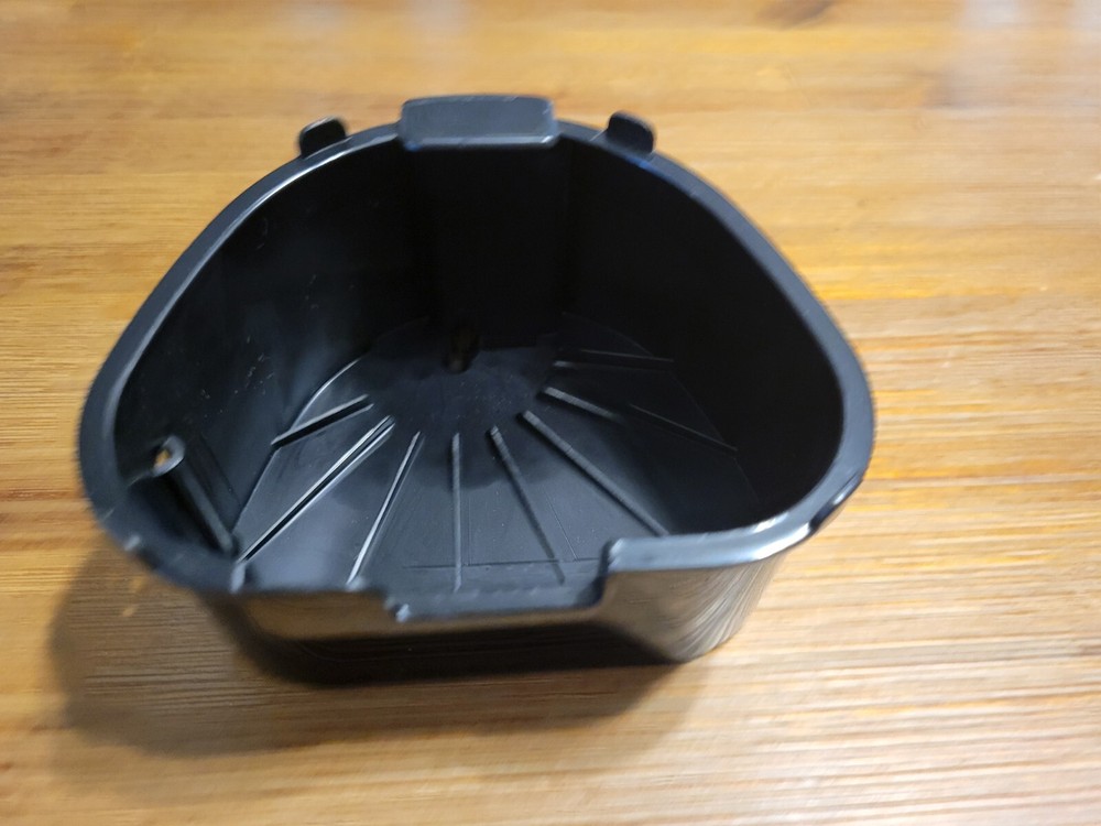 Dash DCBB300 Iced Beverage Maker Black Plastic Filter Basket Holder