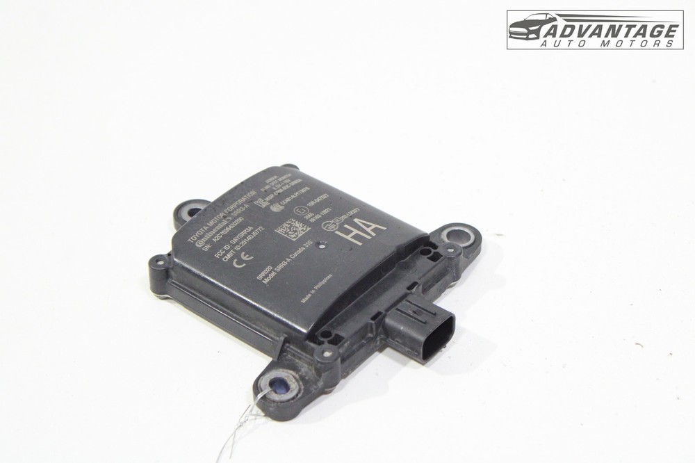 2019-2020 TOYOTA COROLLA HATCHBACK REAR LEFT BLIND SPOT RADAR SENSOR MODULE OEM