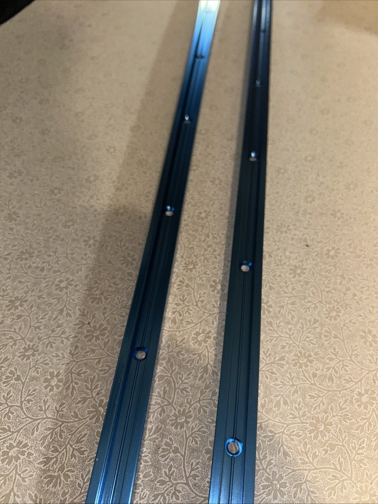Universal (2) 48 Inch T Tracks