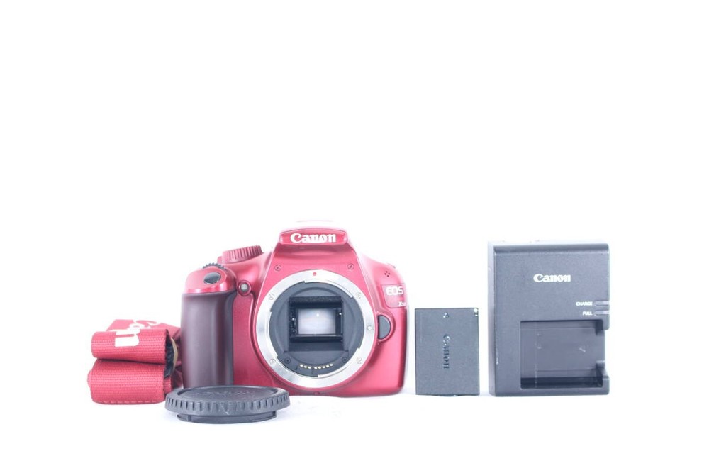 Canon EOS Kiss X50 Body Working #E115