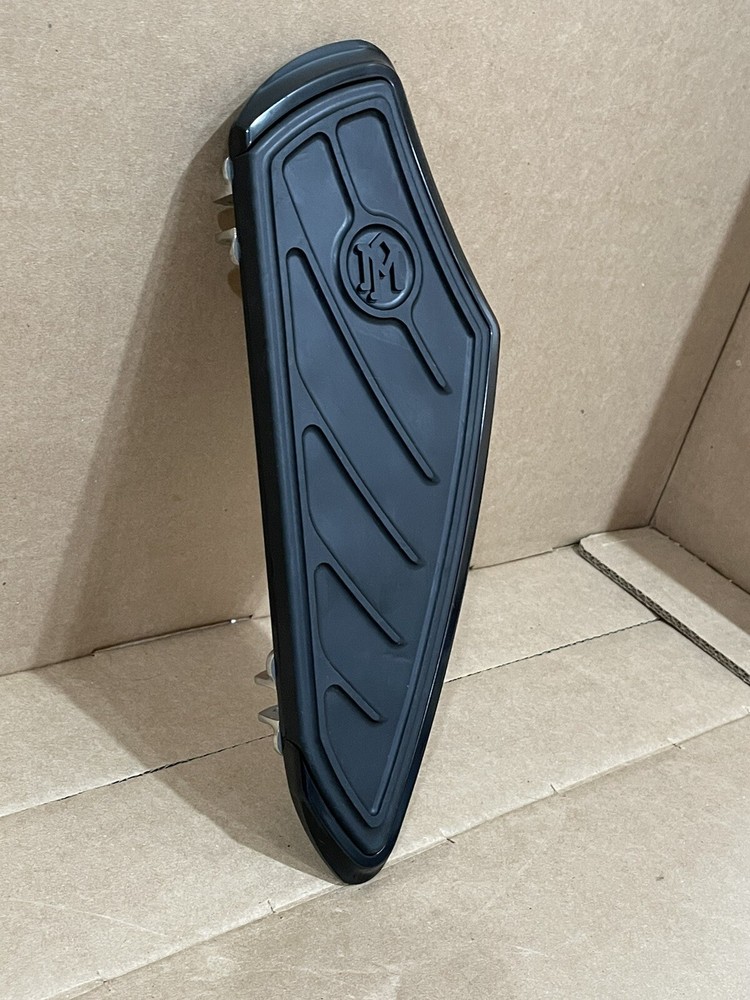 Performance Machine Black Contour Floorboard. RIGHT BOARD ONLY. Harley Davidson
