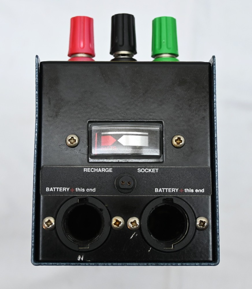 Time Electronics 404S DC Millivolt Source Multi Function Calibrator With Case