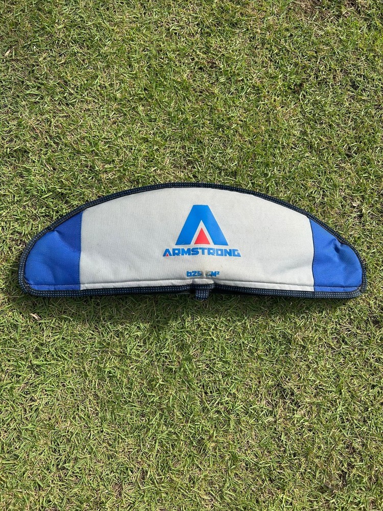 Armstrong HS 625 CM2 Front Wing