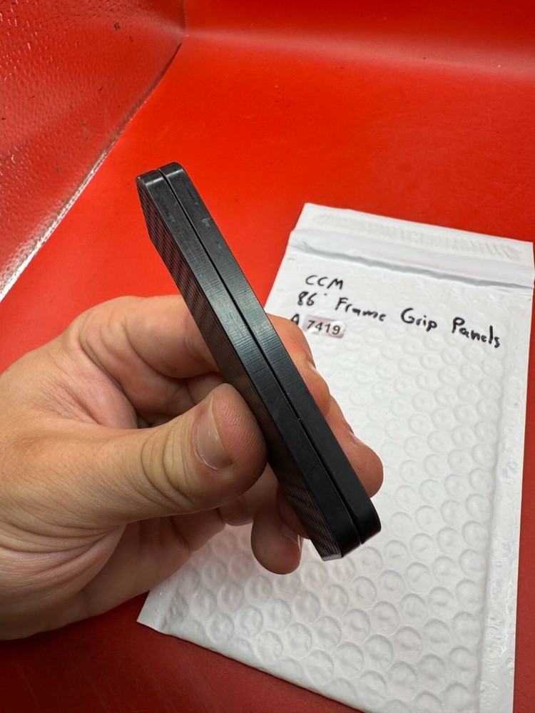 CCM 86° Frame Grip Panels