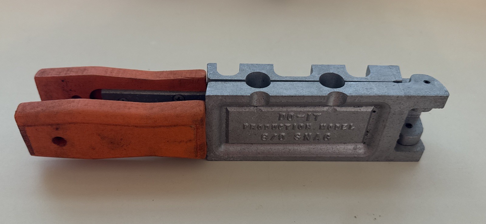 Do-it Molds Production Model 8/0 Snag