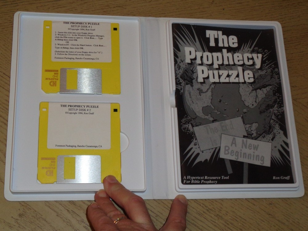 RARE 1996 2 3.5" Floppy Prophecy Puzzle Hypertext Resource Software 3.1 95 Graff