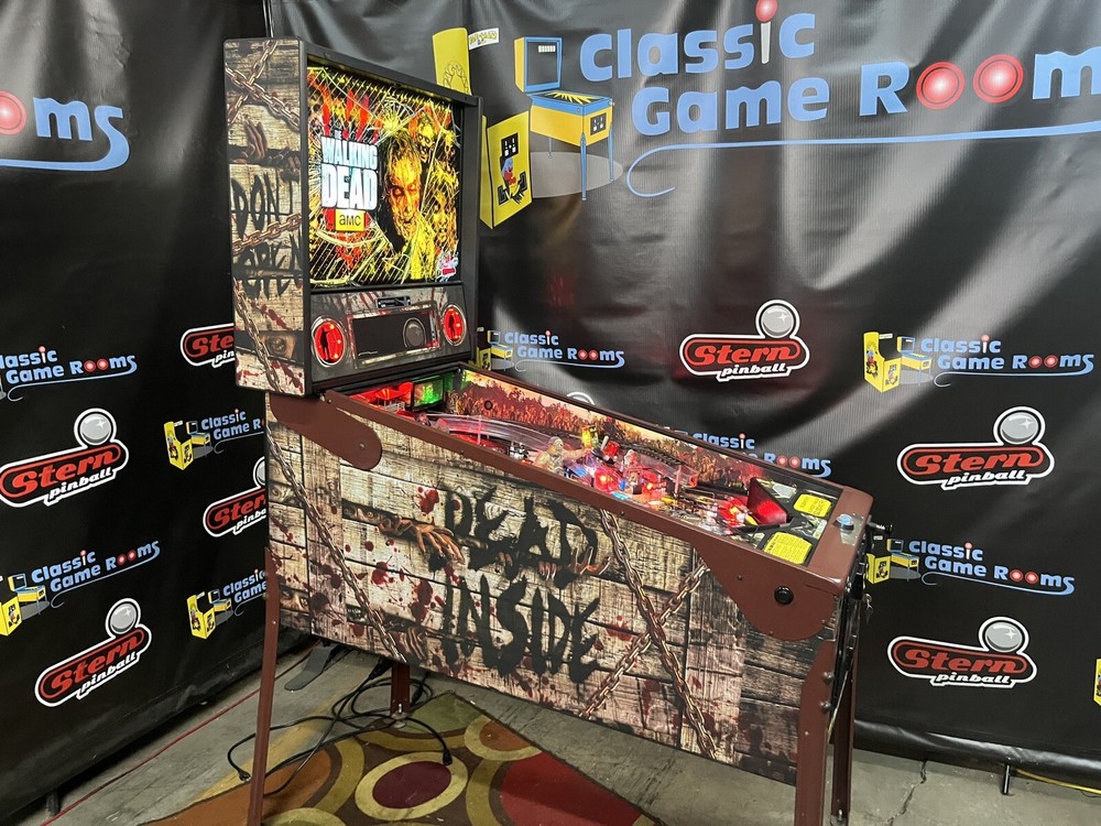 Stern Walking Dead Limited Edition Pinball Machine