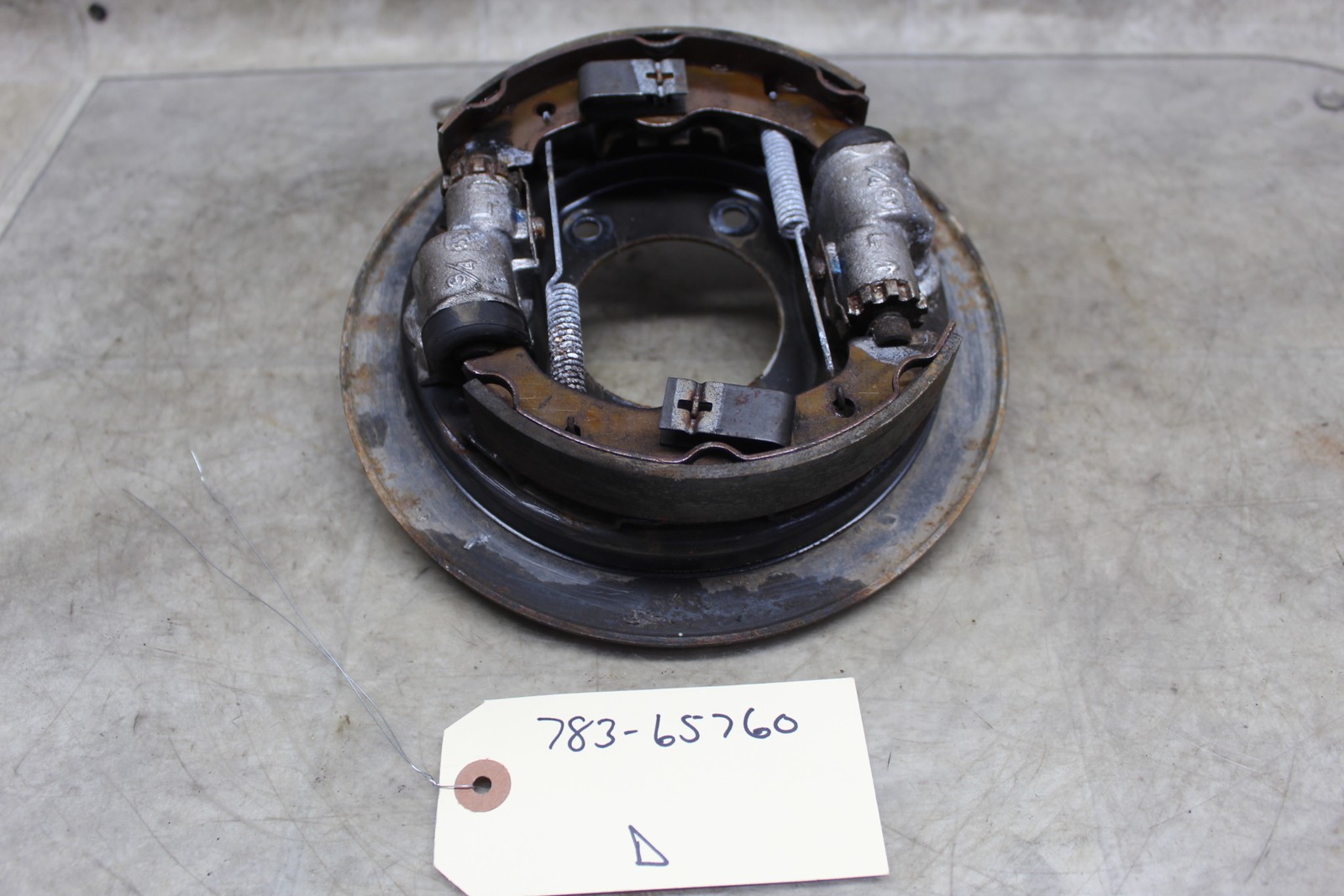 89-98 Yamaha Big Bear 350 93-98 Kodiak 400 Left Front Brake Drum Backing Plate