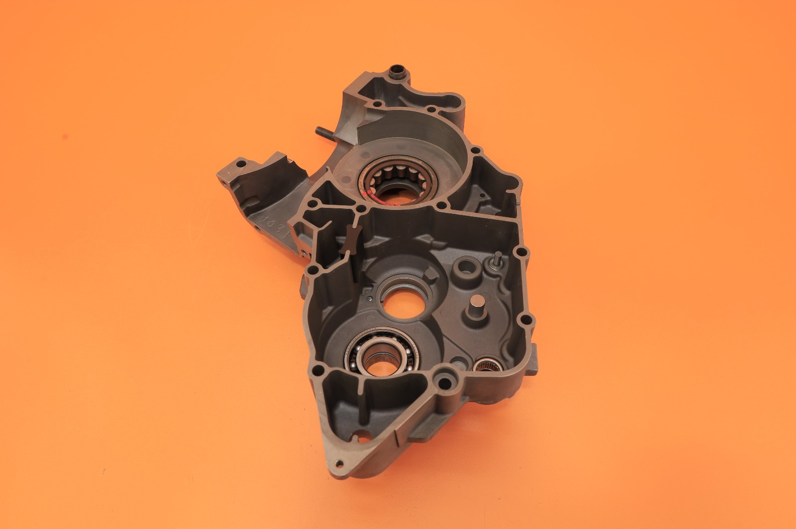 2003 98-05 KTM 200 EXC SX OEM Engine Crankcase Set Carter Block Half Bottom End