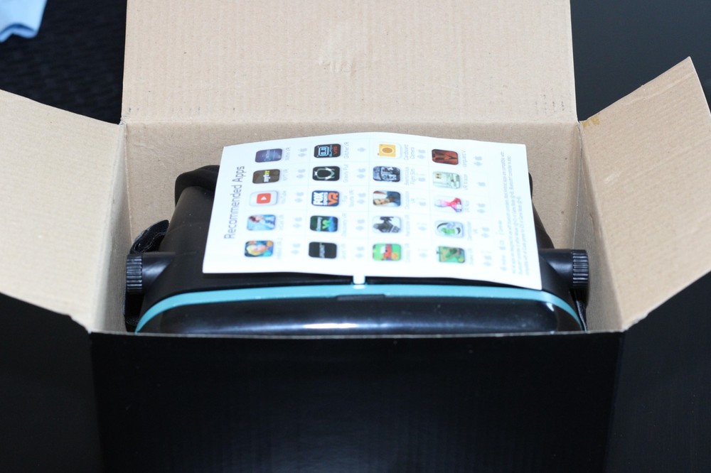 Utopia 360 Virtual Reality 3d Headset. Model Number B07C8GX5YW