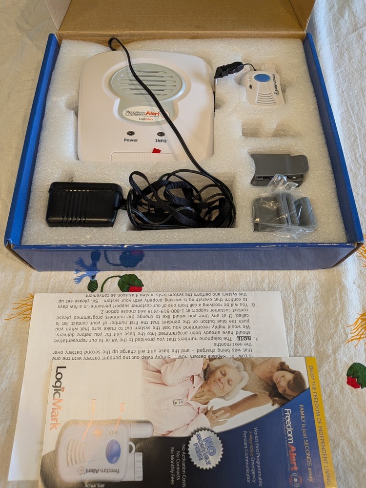 LogicMark 35911 Freedom Alert Personal Emergency Response System