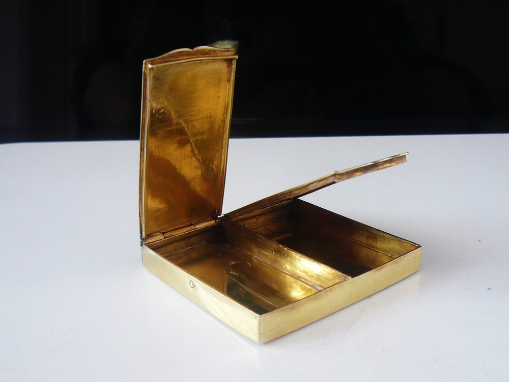 French Silver Gilt Double Compartment Patch Box, 1750-1756 Paris